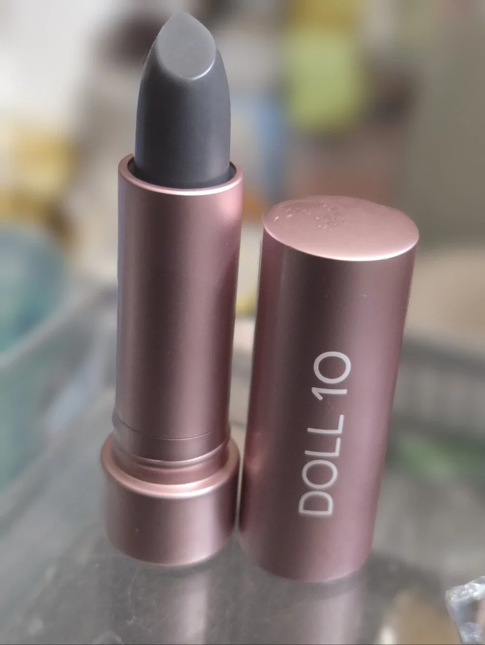 Doll 10 pH Adaptive Lipstick Lipcolor In Sultry Tint